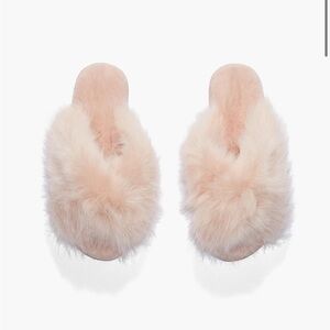 Savage X Fenty Fluff’d Up Slippers, Size 6/7